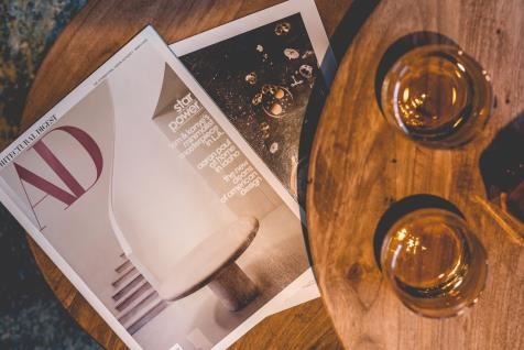 Magdala Hotel Tiberias - Magazines on Bar Table