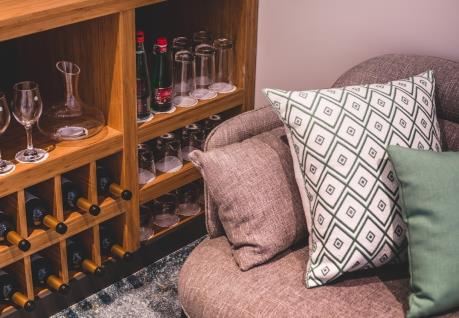 Magdala Hotel Tiberias - Wine and Glasses